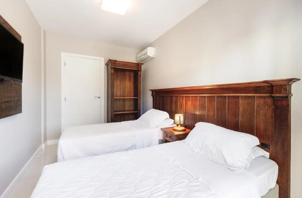 Pousada Bora Bora - Apartamento de 2 Quartos com vista da cidade e banheira
