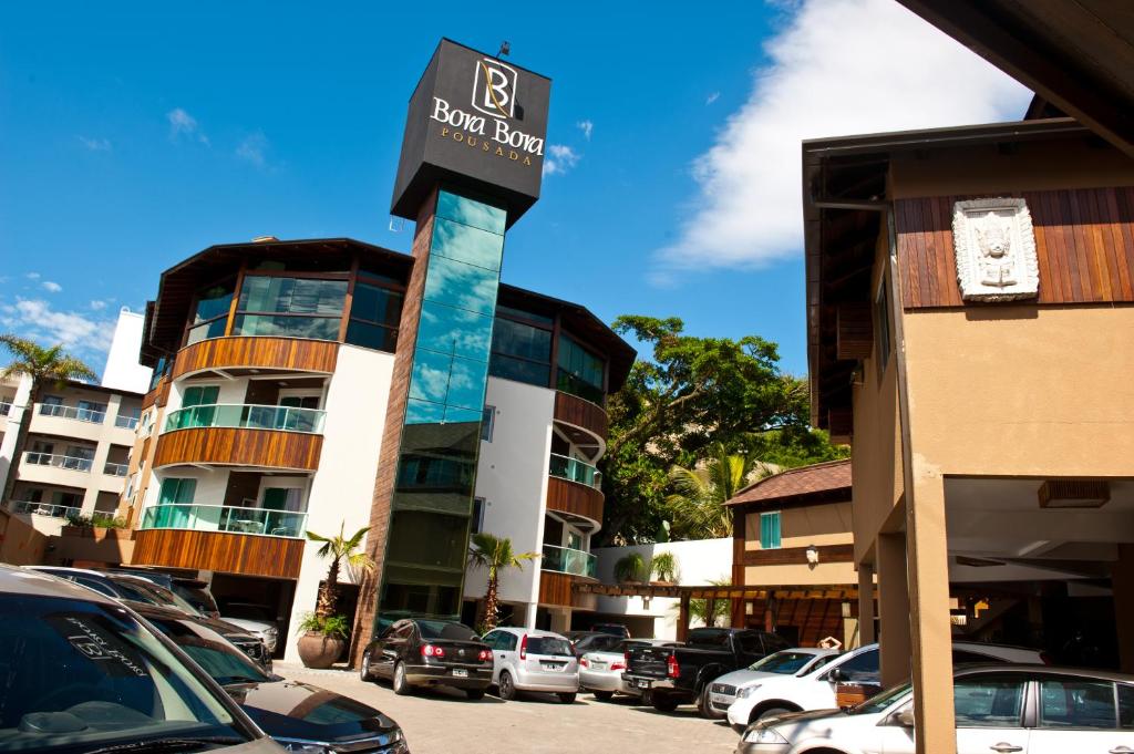 Pousada Bora Bora - Estacionamento e serviços para organizar a estadia